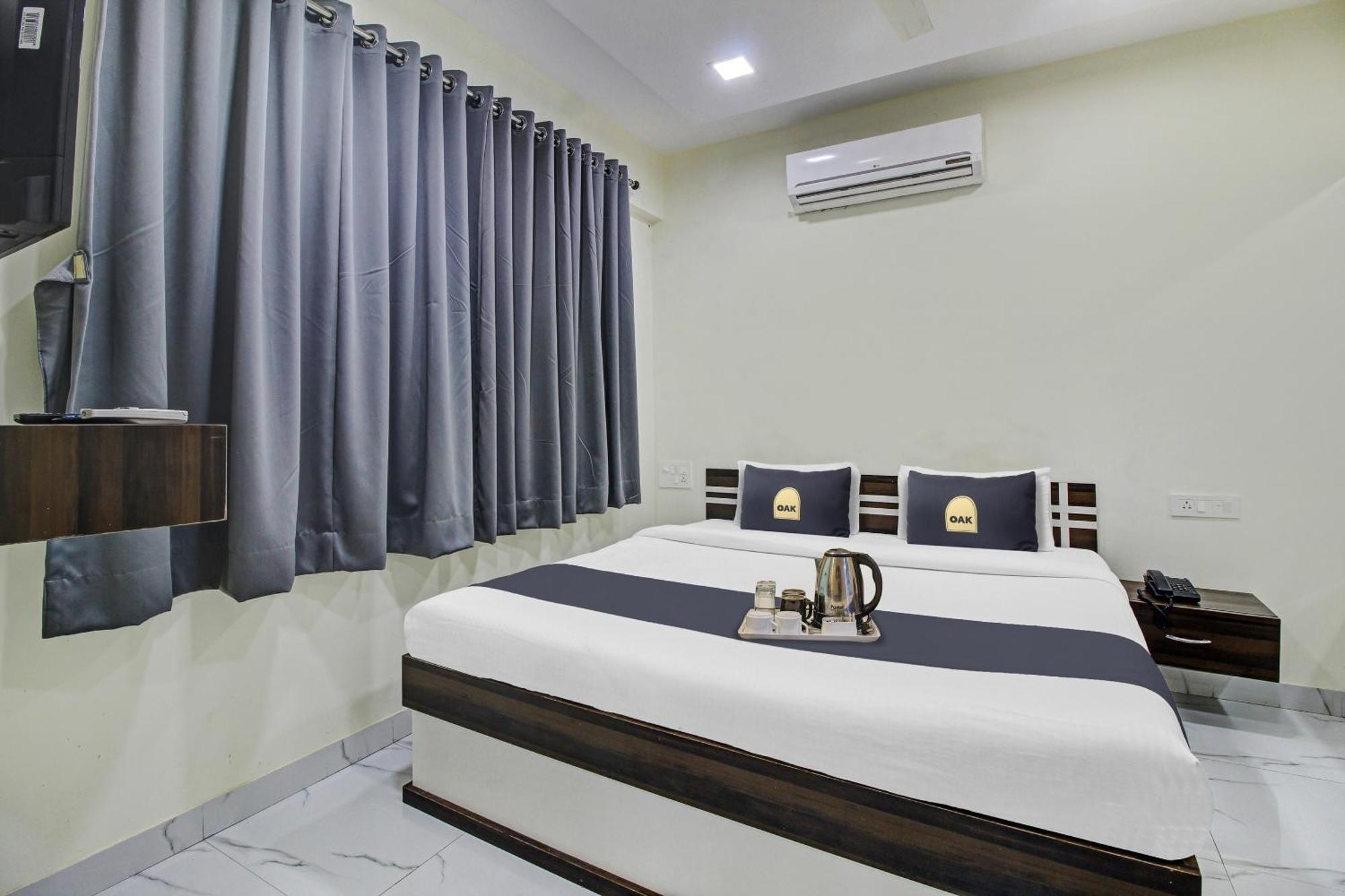 Hotel Townhouse Oak The Emerald Tree